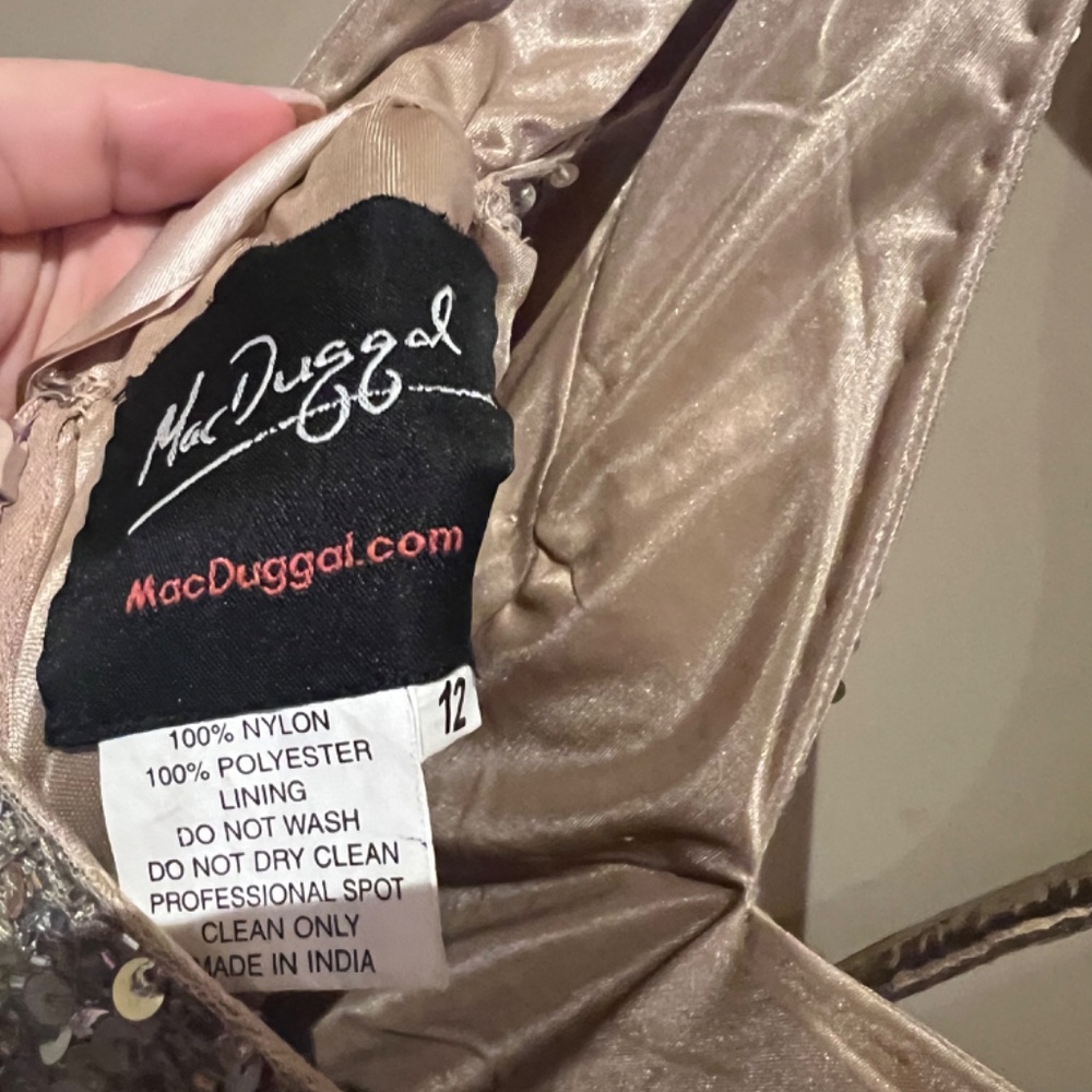 BNWT Mac Duggal sequin dress - size 12 - Picture 4 of 5